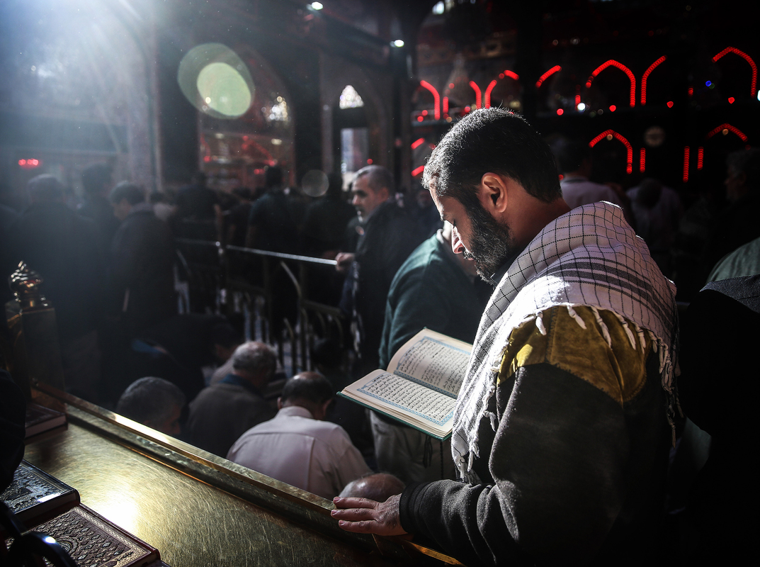 Read the visit of Imam Hussein