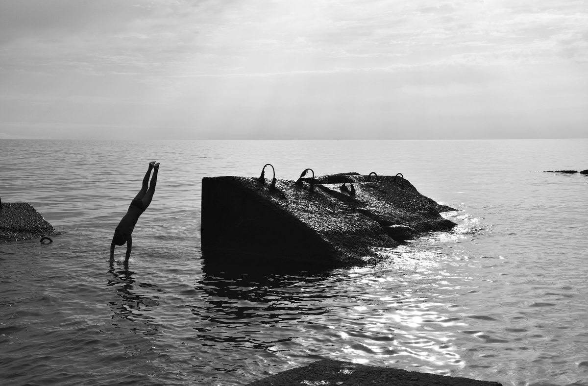 Мальчики и море.