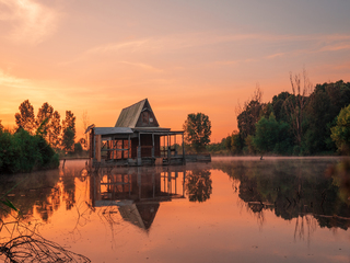 Світанок палає