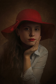 Дівчинка в червоному капелюшку