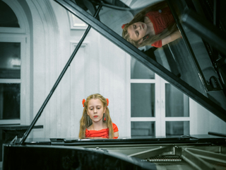 Будущая пианистка