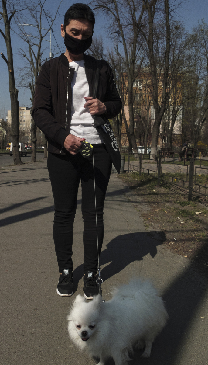 Карантин (чорне і біле)