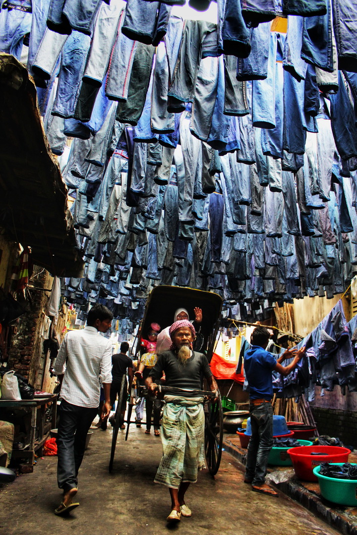 Passing under the jeans roof