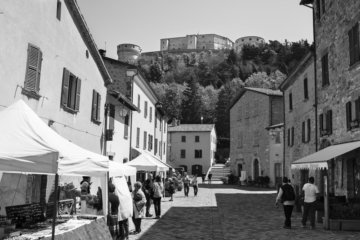 Підніжжя фортеці