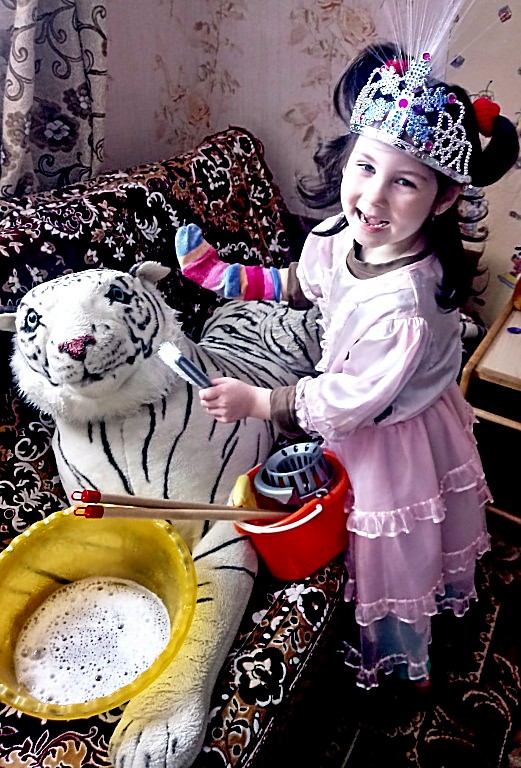 СЬОГОДНІ ТВОЯ ЧЕРГА МИТИСЯ