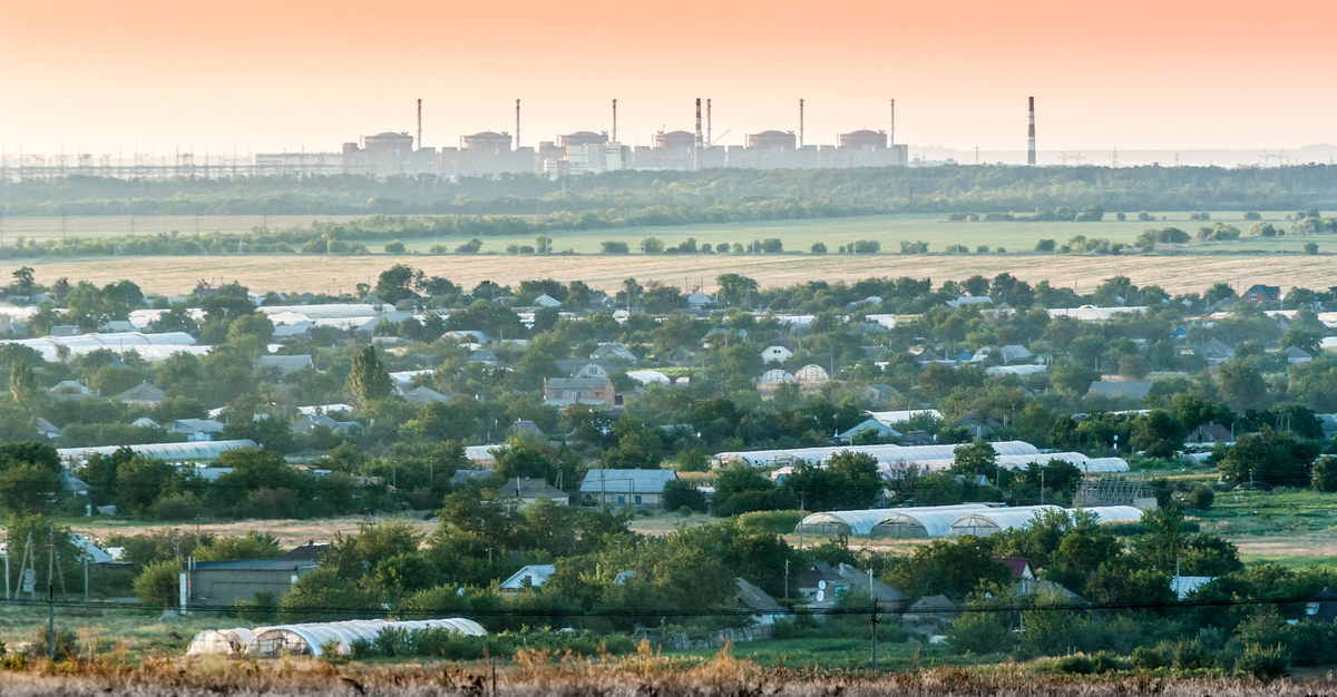 Життя біля АЕС