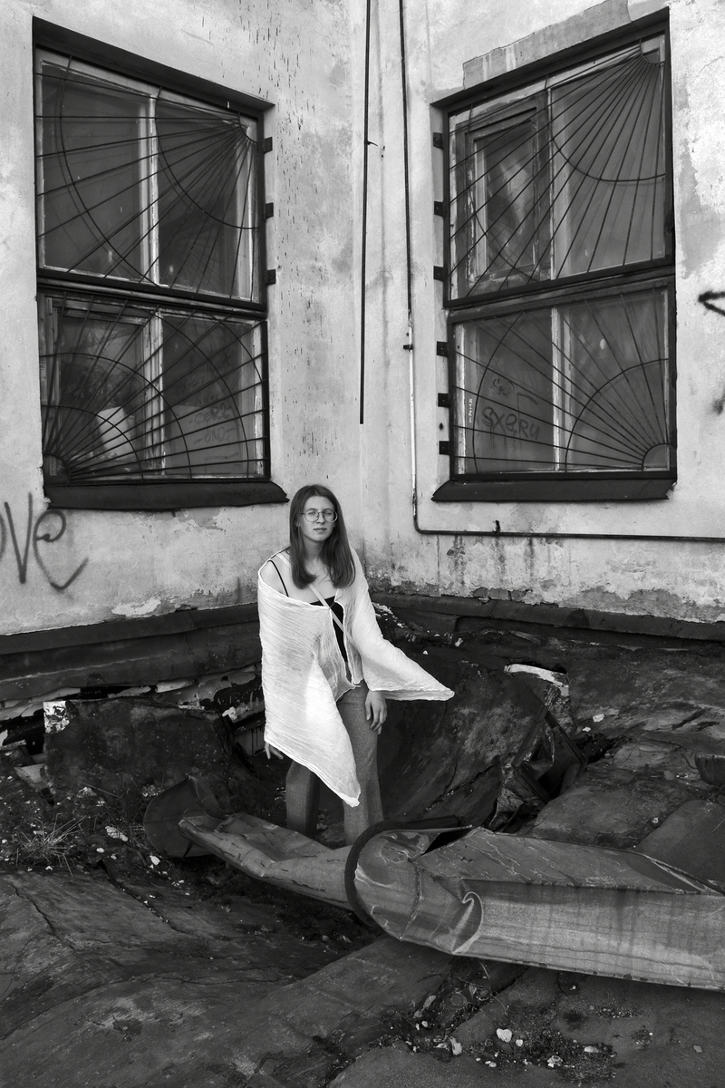 Что заброшено время забирает. Серия 4