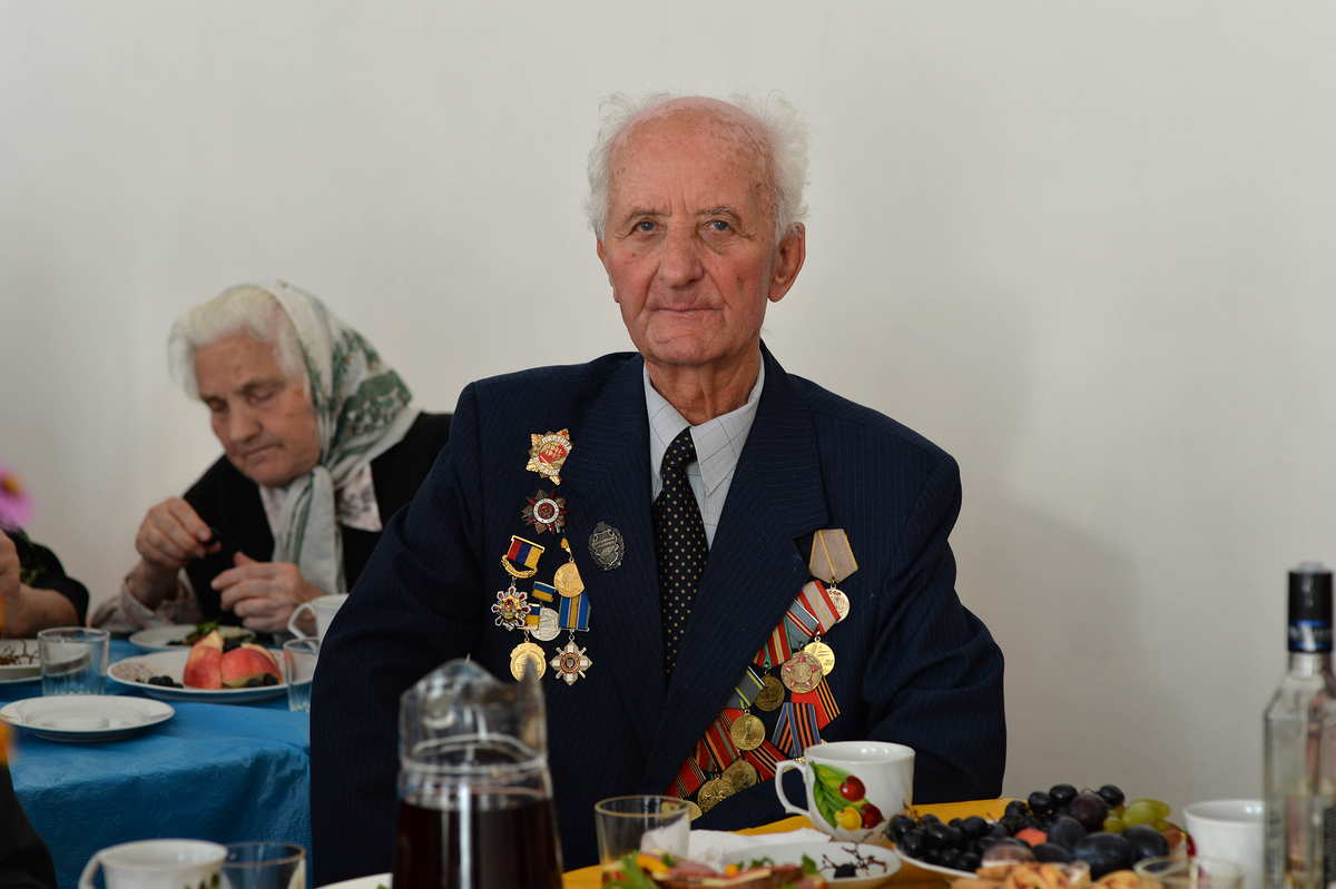 Брати по зброї