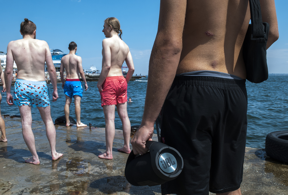 Вижу, что не местные