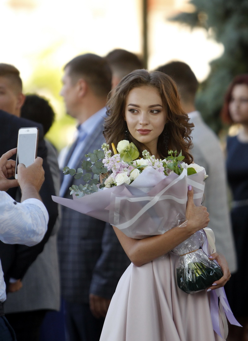 Випускниця