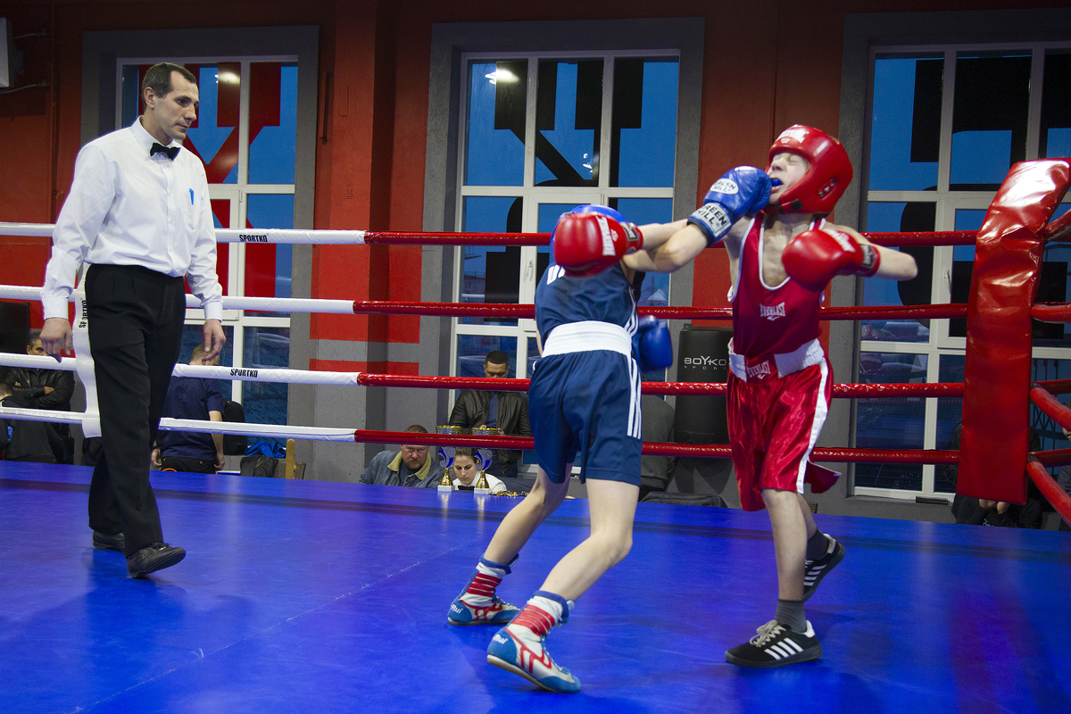 Перекрёстный удар