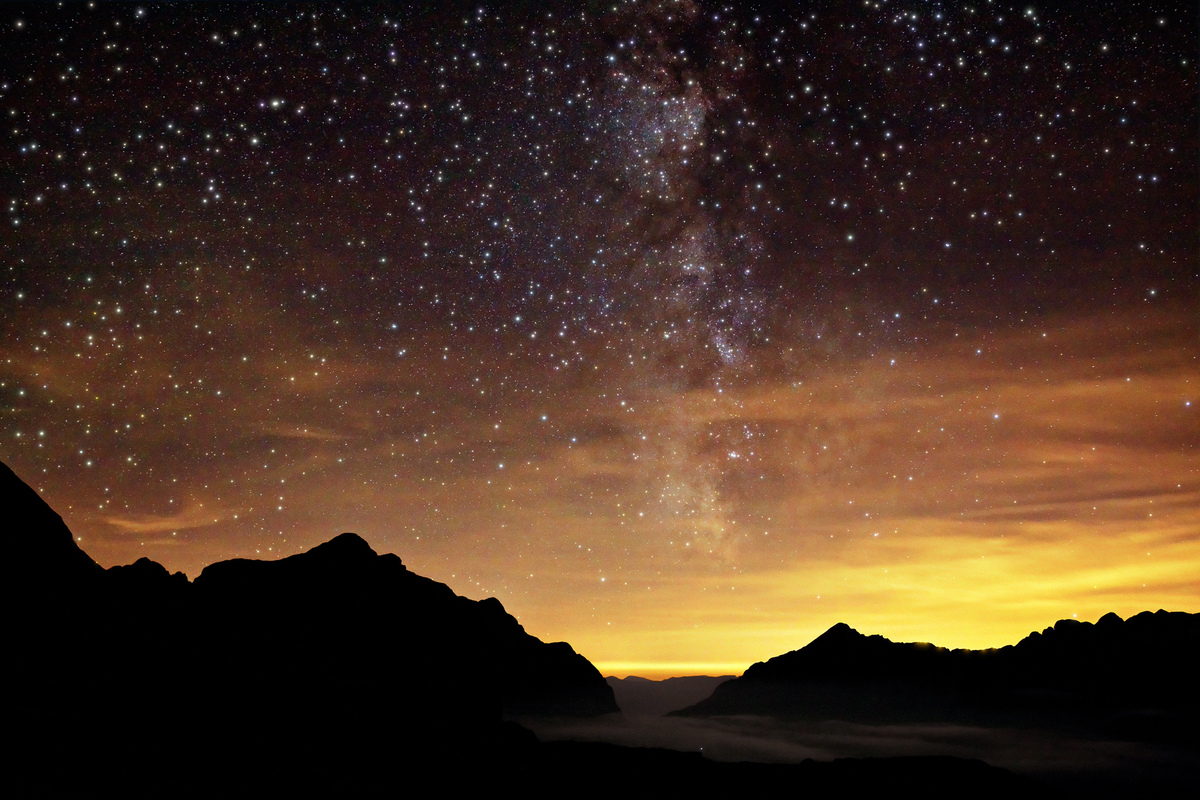 Night at Koca na Mangrtu