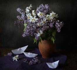 На хвилях весни