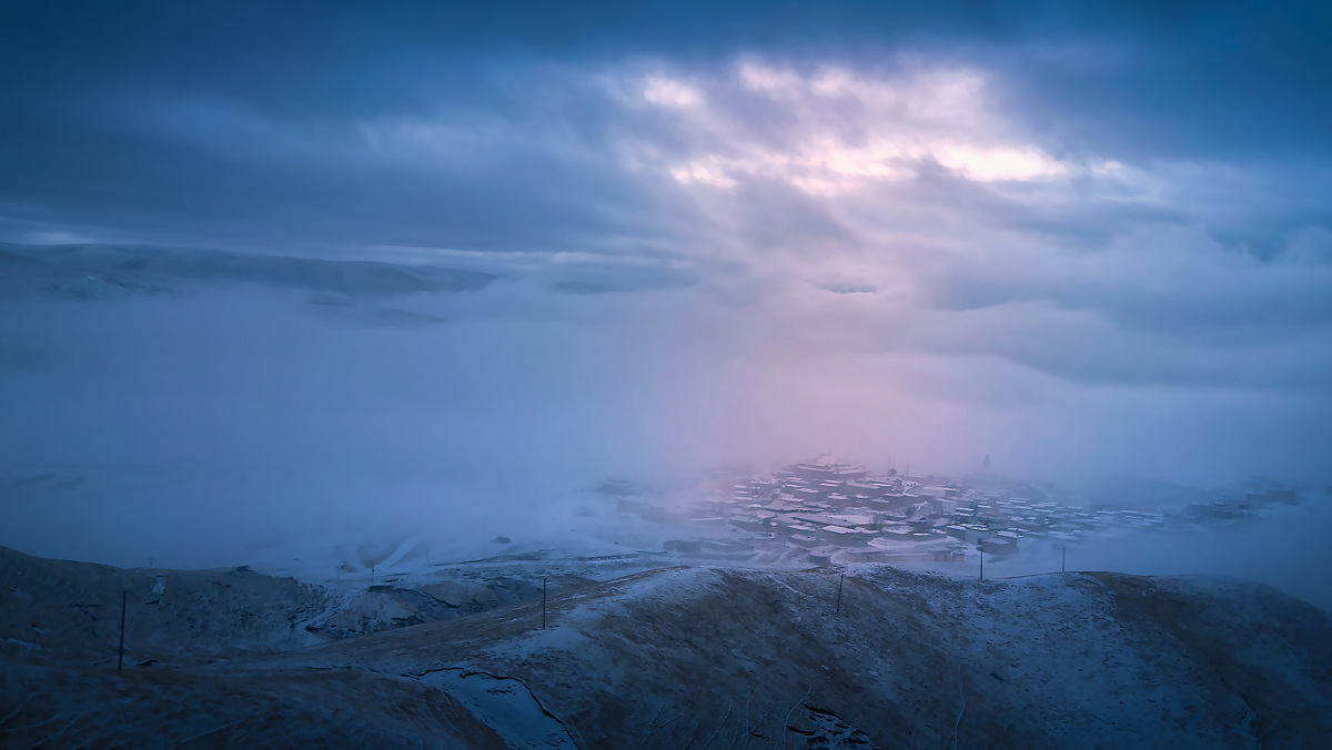 Look far into the distance