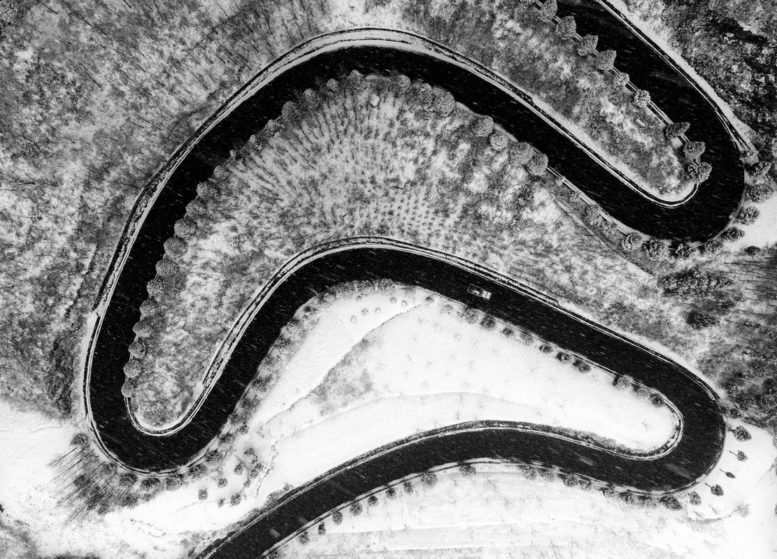 Travel in wind and snow