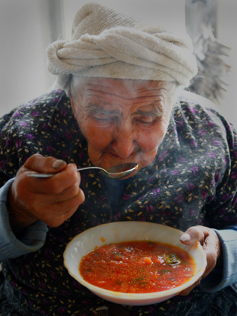 Old woman from Artsakh