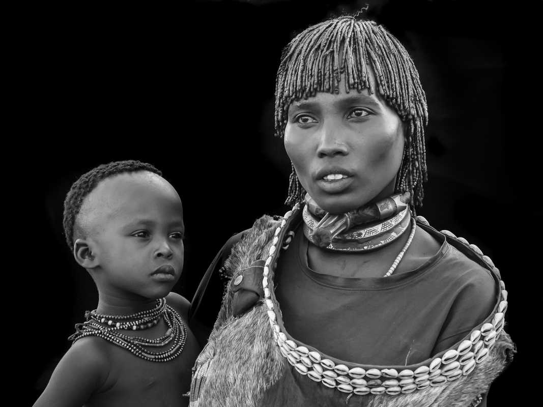 Hama Woman and Child