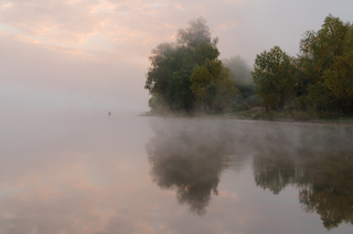 Жовтневий туман над Дніпром