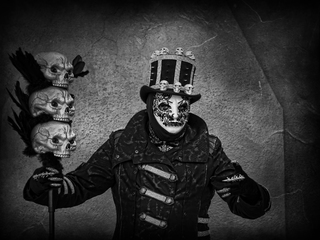 The man with the three skulls