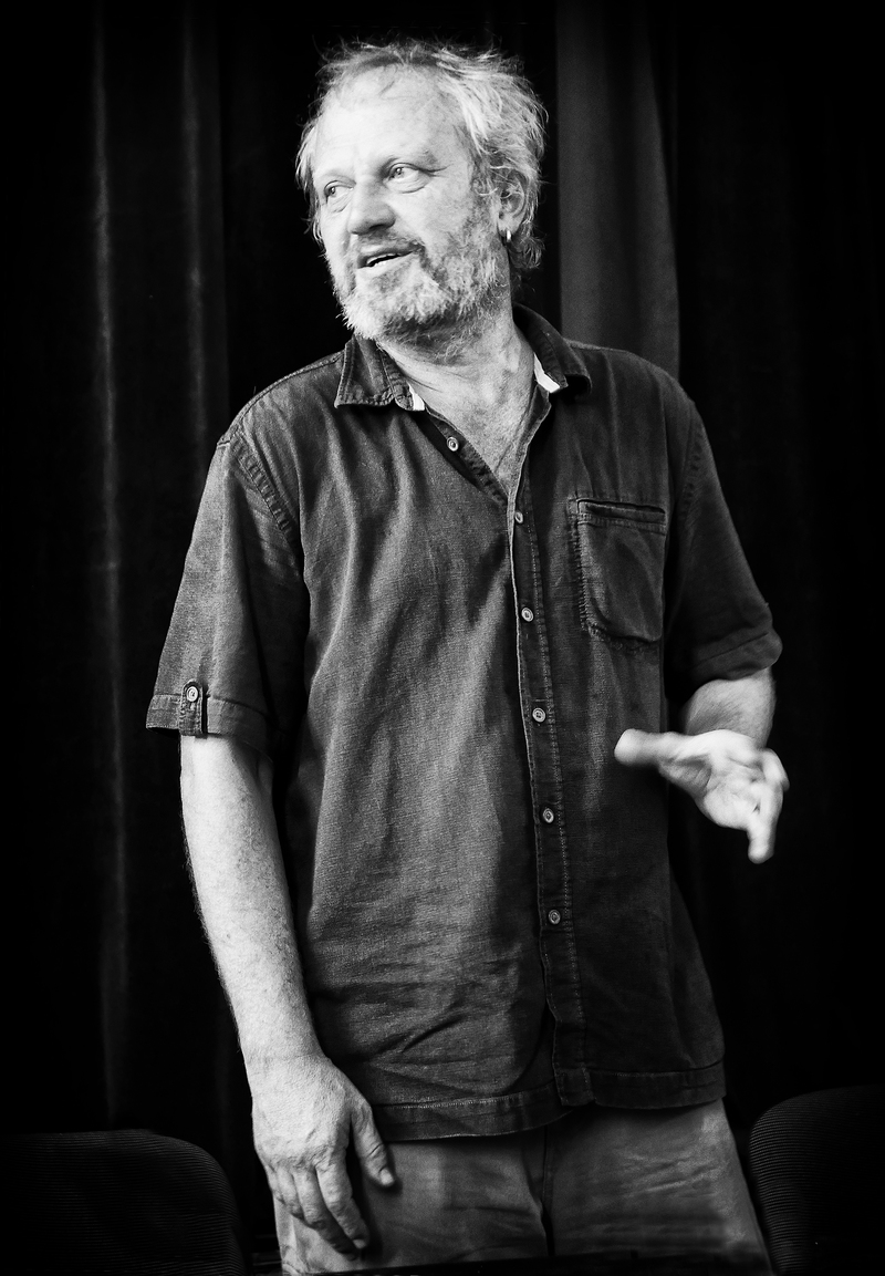 Тарас Прохасько виступає в с.Дмитровичі