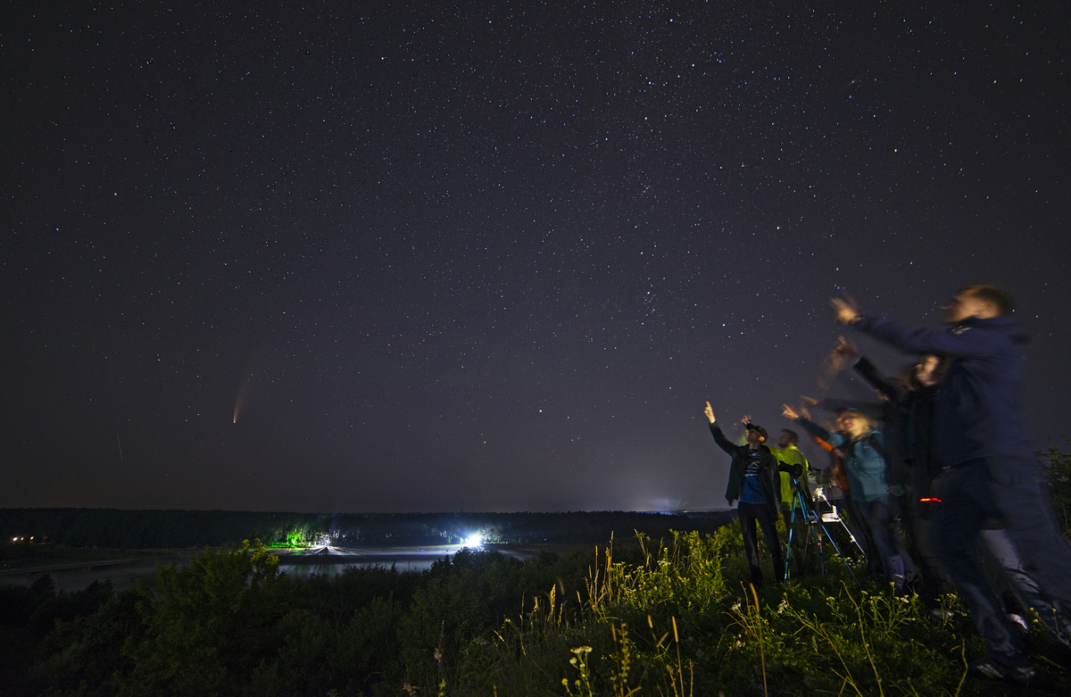 Споглядаючи Neowise