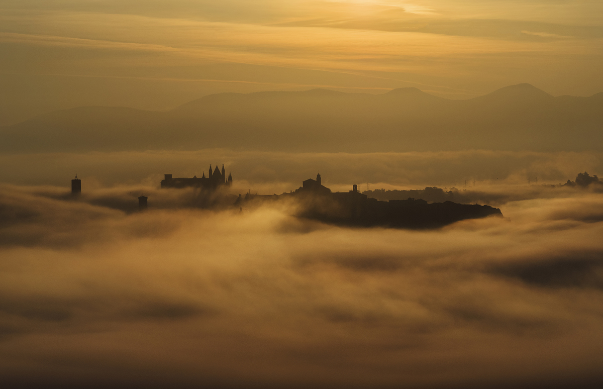 Казковий світанок