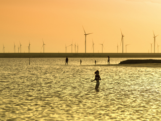 МИ...Уже на краю