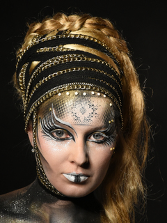 EXTRAVAGANT PORTRAIT