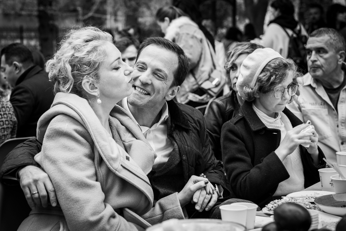 Позволять себя любить