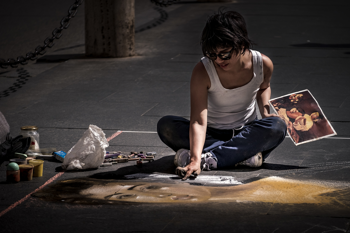 L'ARTISTA DEI GESSETTI