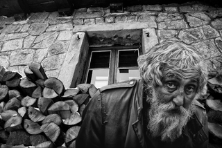 Звідкіля дрова?