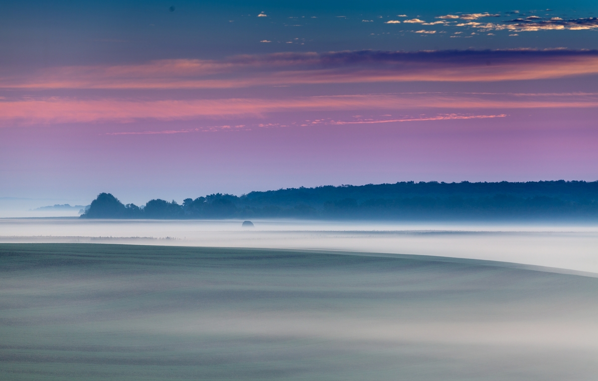 Поділля. Туманний ранок в долинці 3