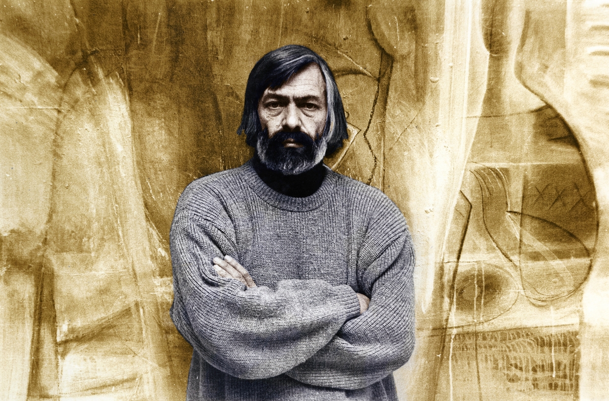 Художник Микола Мазур