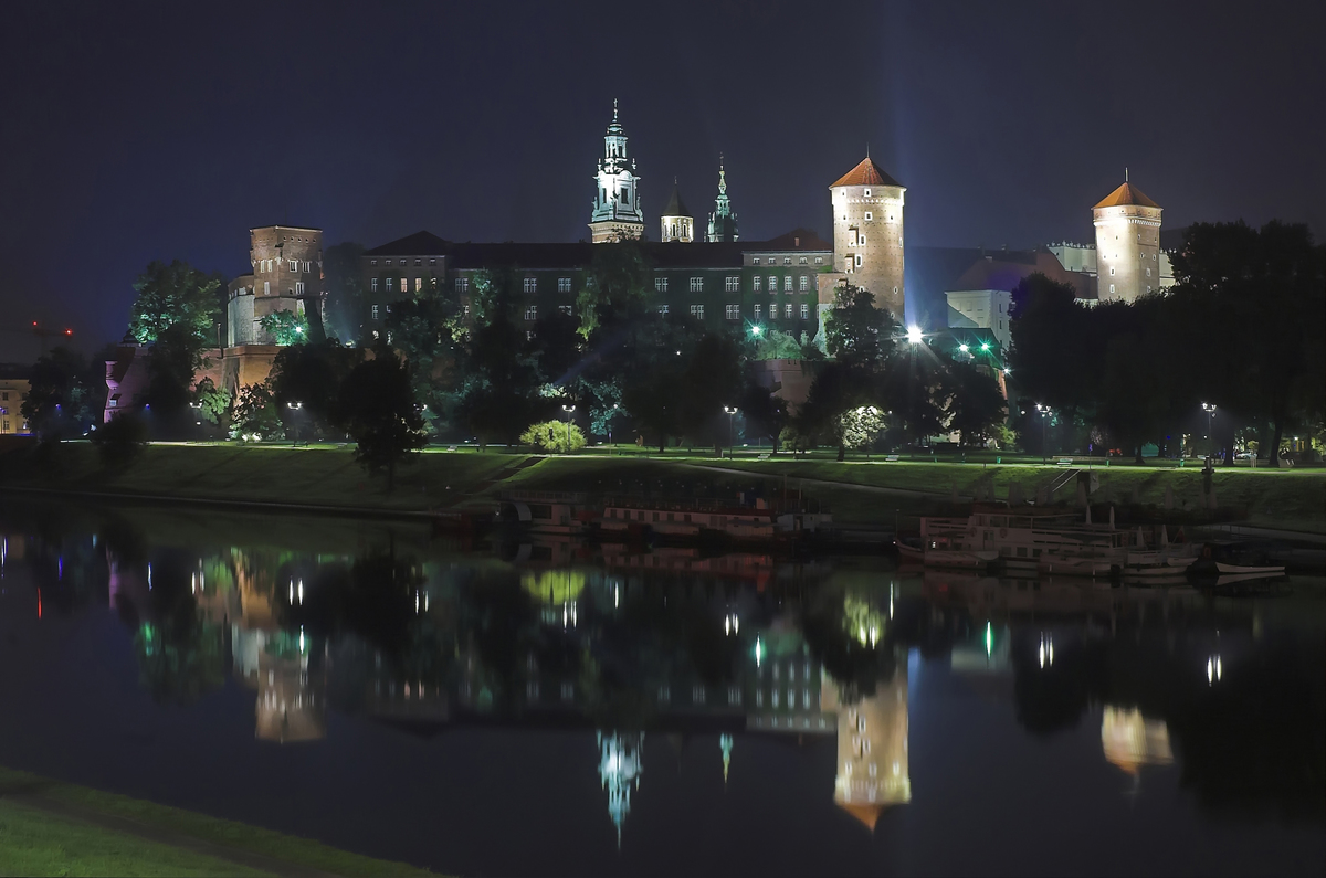 Тиха ніч старого міста