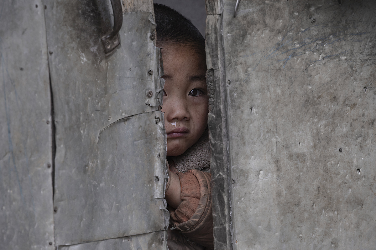 Yichi Wang / Feel wronged