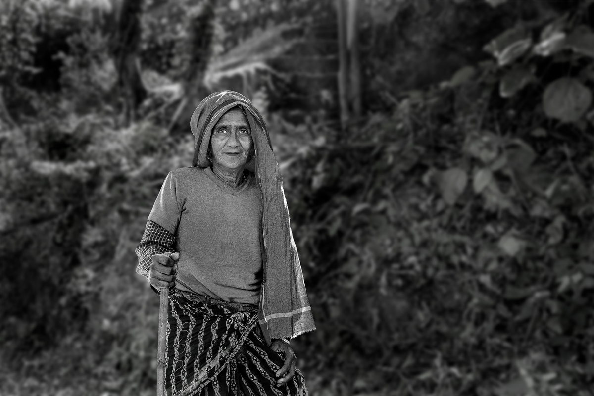 Village Woman08