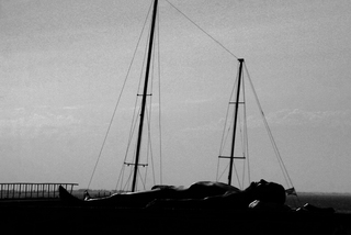 И КОРАБЛЬ ПЛЫВЁТ