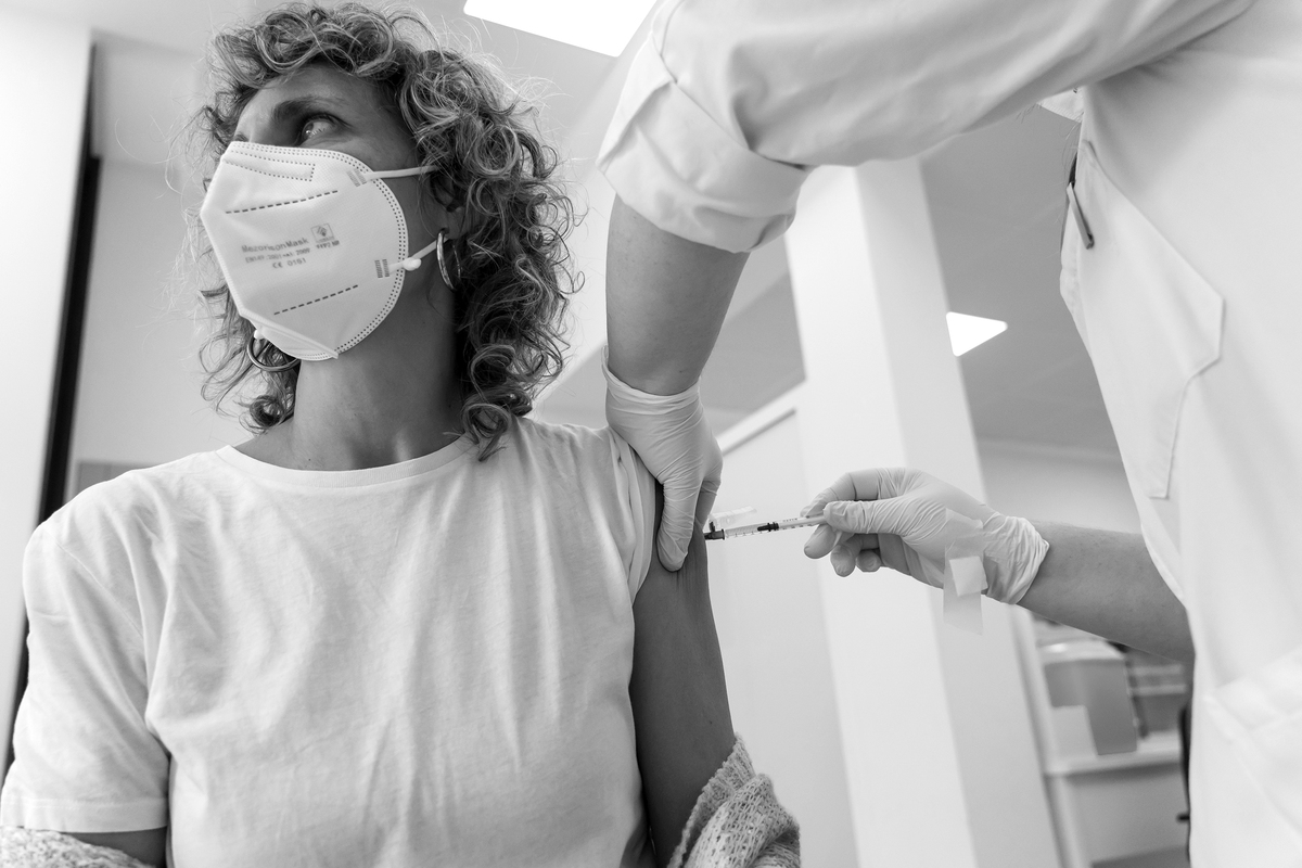 VACCINATIONS TIME_03