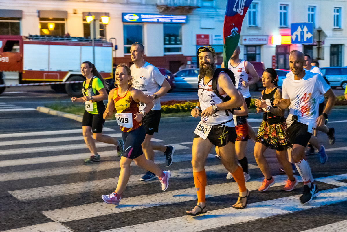 Na przejściu dla pieszych