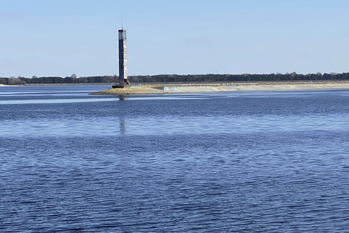 Набережна Київського водосховища