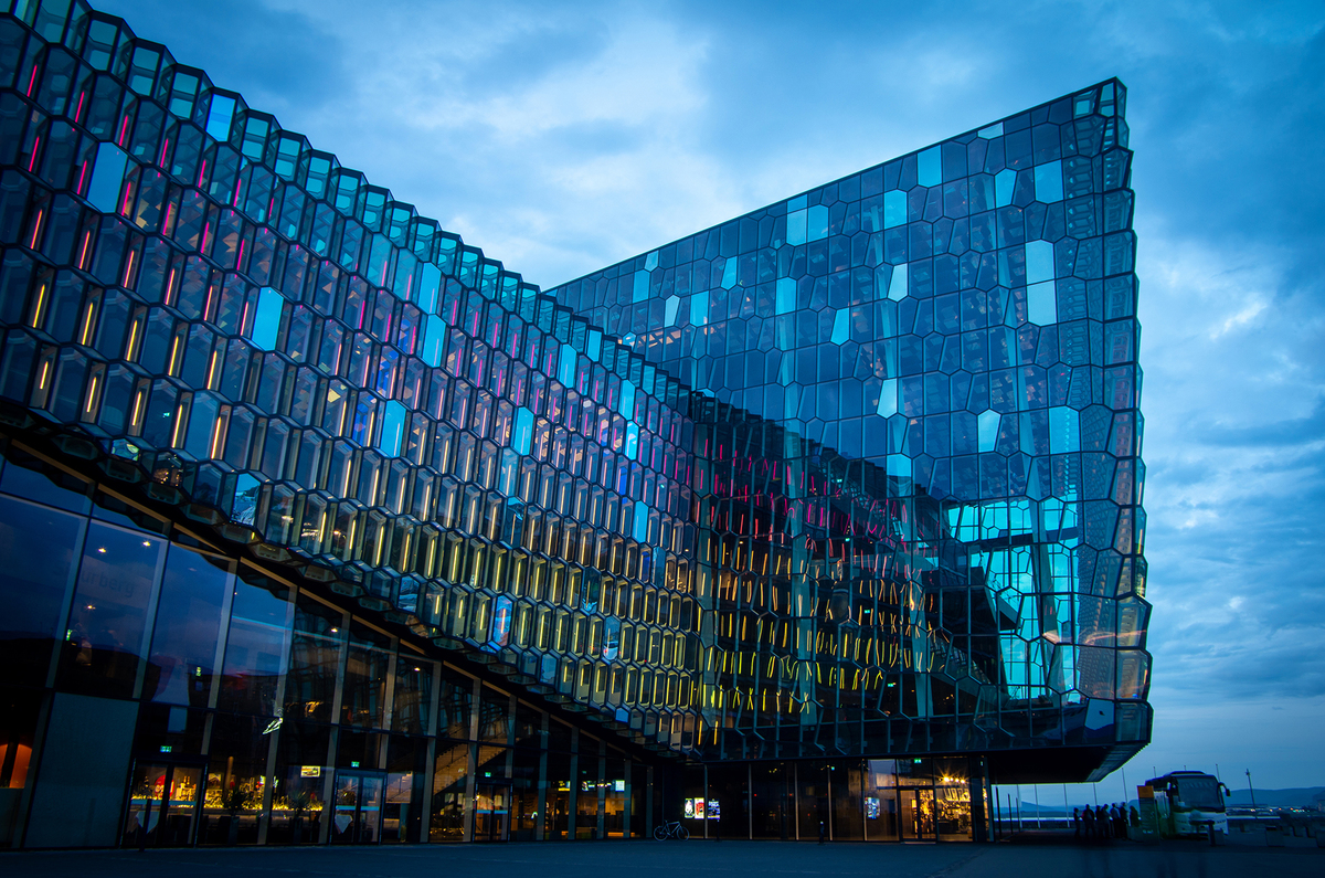 Harpa 8