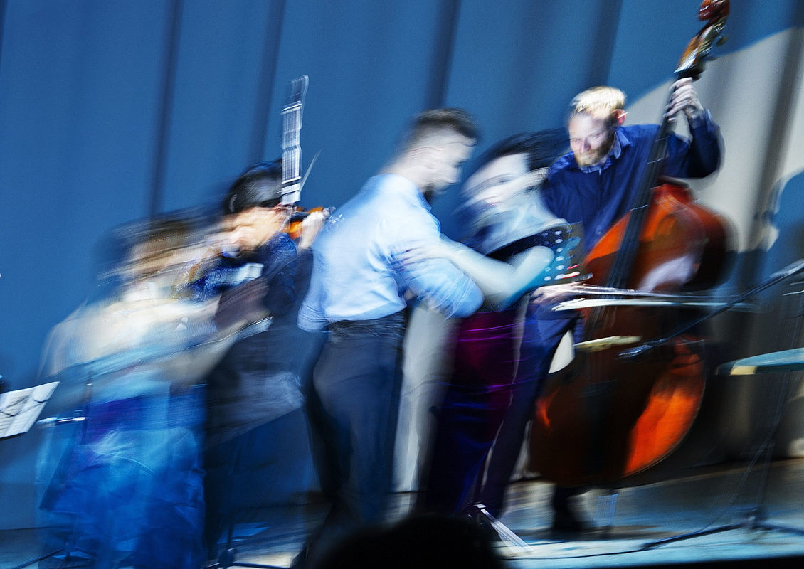 Танго и контрабас