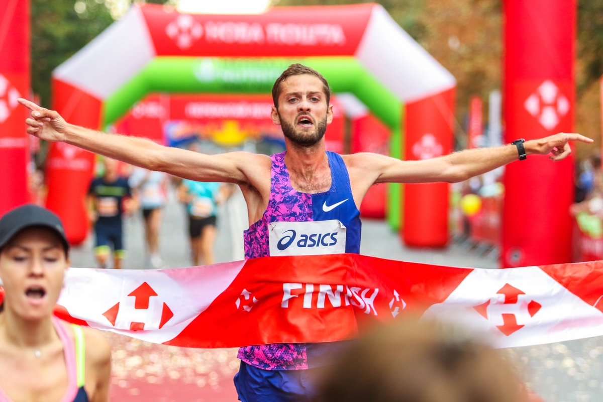 Переможець