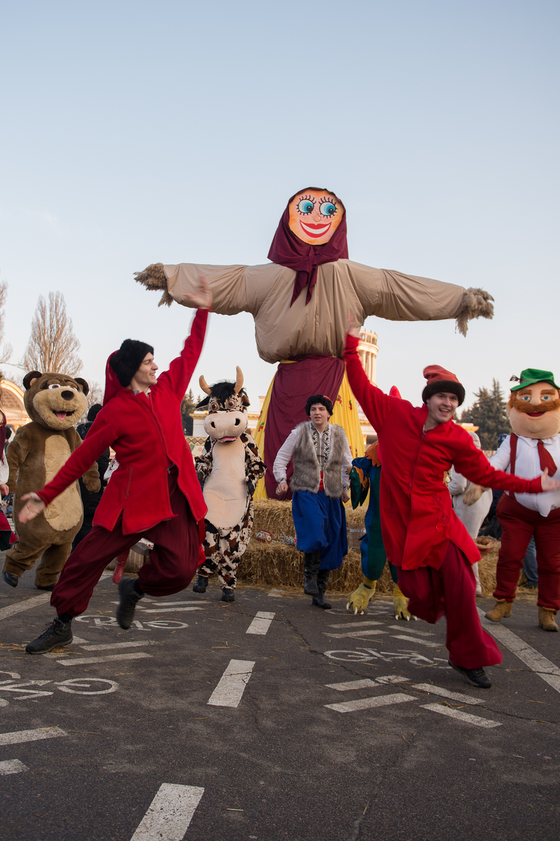 Традиційні танці на Масляну