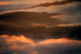 Daybreak in mountains