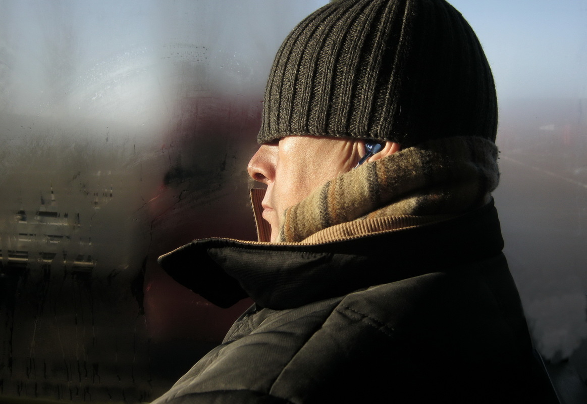 Поринув у мелодію.