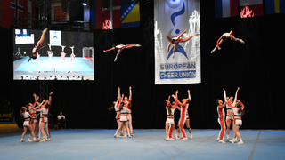 WHEN FLYING IS SO EASY