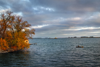 Чуден Днепр
