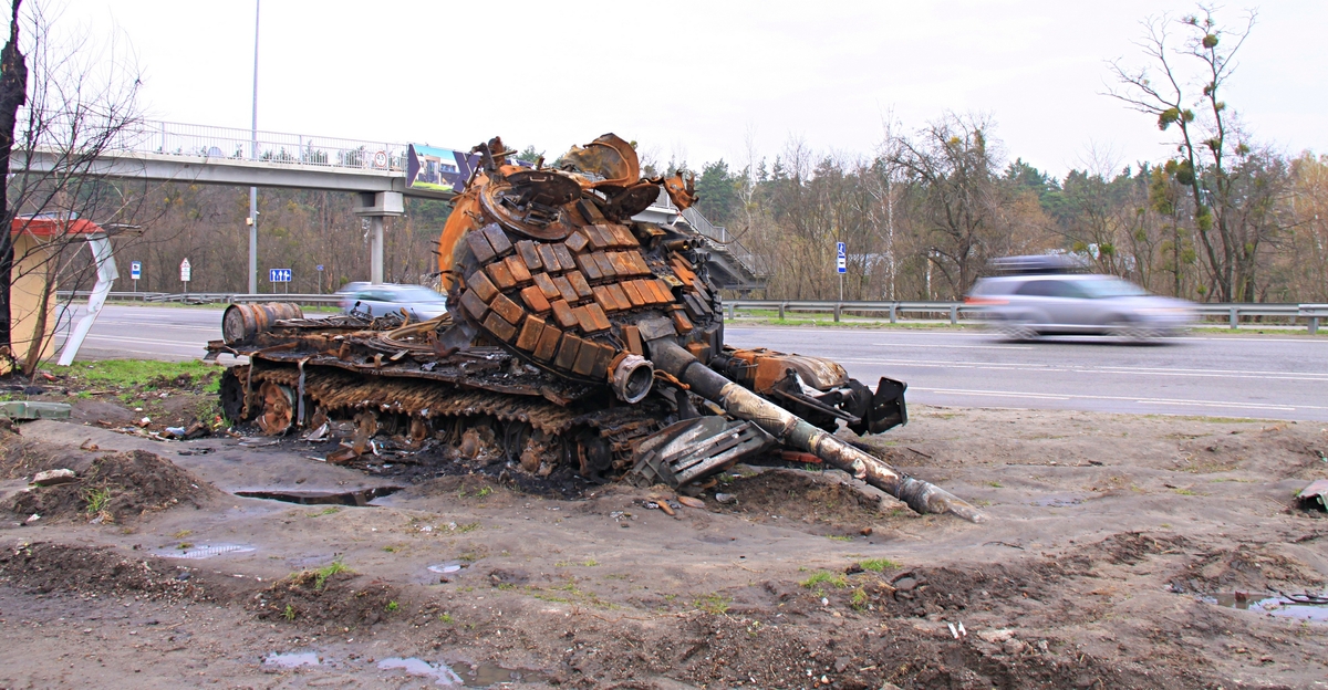 Нєпобєдімиє-6