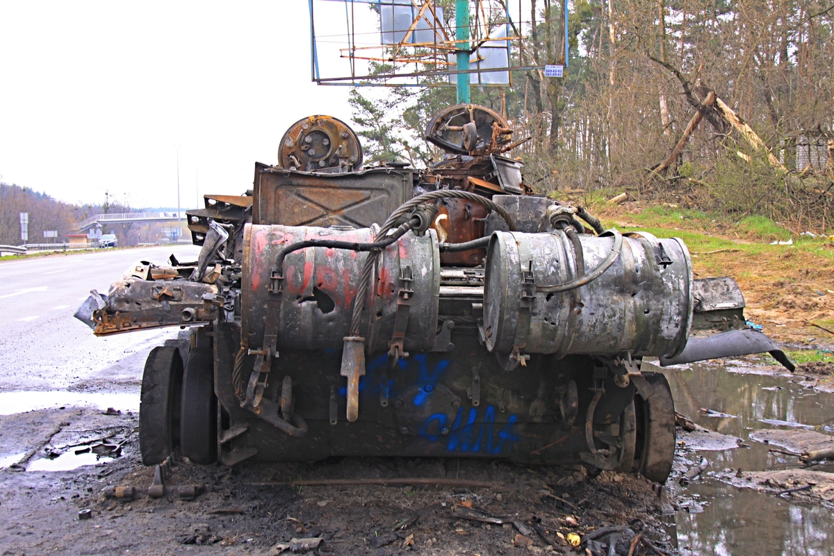 Нєпобєдімиє-7